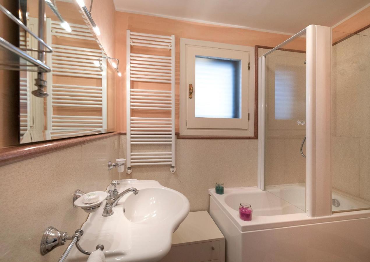 Piazza Duomo B&B 莱切 外观 照片