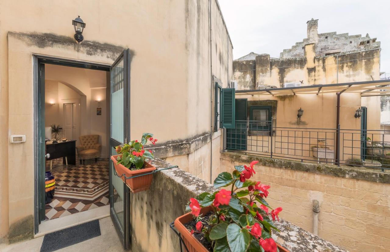 Piazza Duomo B&B 莱切 外观 照片